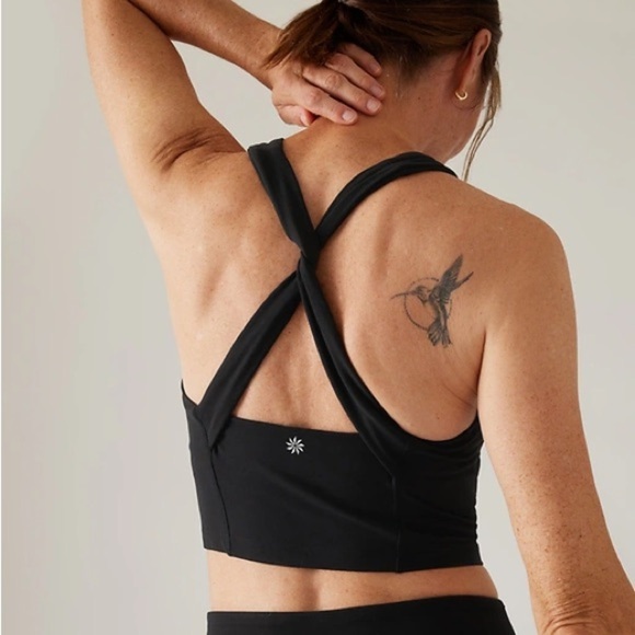 NWT ATHLETA Conscious Twist Crop Bra Cups A-C Size XS - Picture 9 of 9